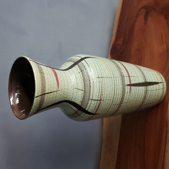 16" BAY KERAMIK, MCM CERAMIC 1960's W. GERMANY MINT GREEN VASE - Picture 4 of 10